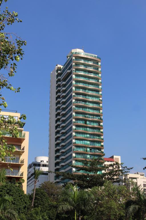 Baywatch Tower Hotell Manila Exteriör bild
